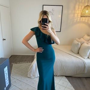 Lulus dark green one shoulder ruffle maxi